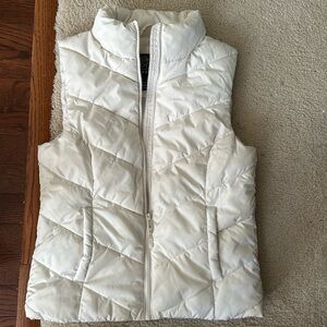 Aeropostale Remixed Down White Puffer Vest Size Small in very Good condition